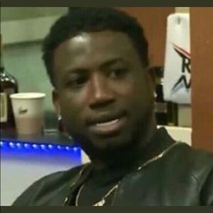 Meet your Posher, She'rah